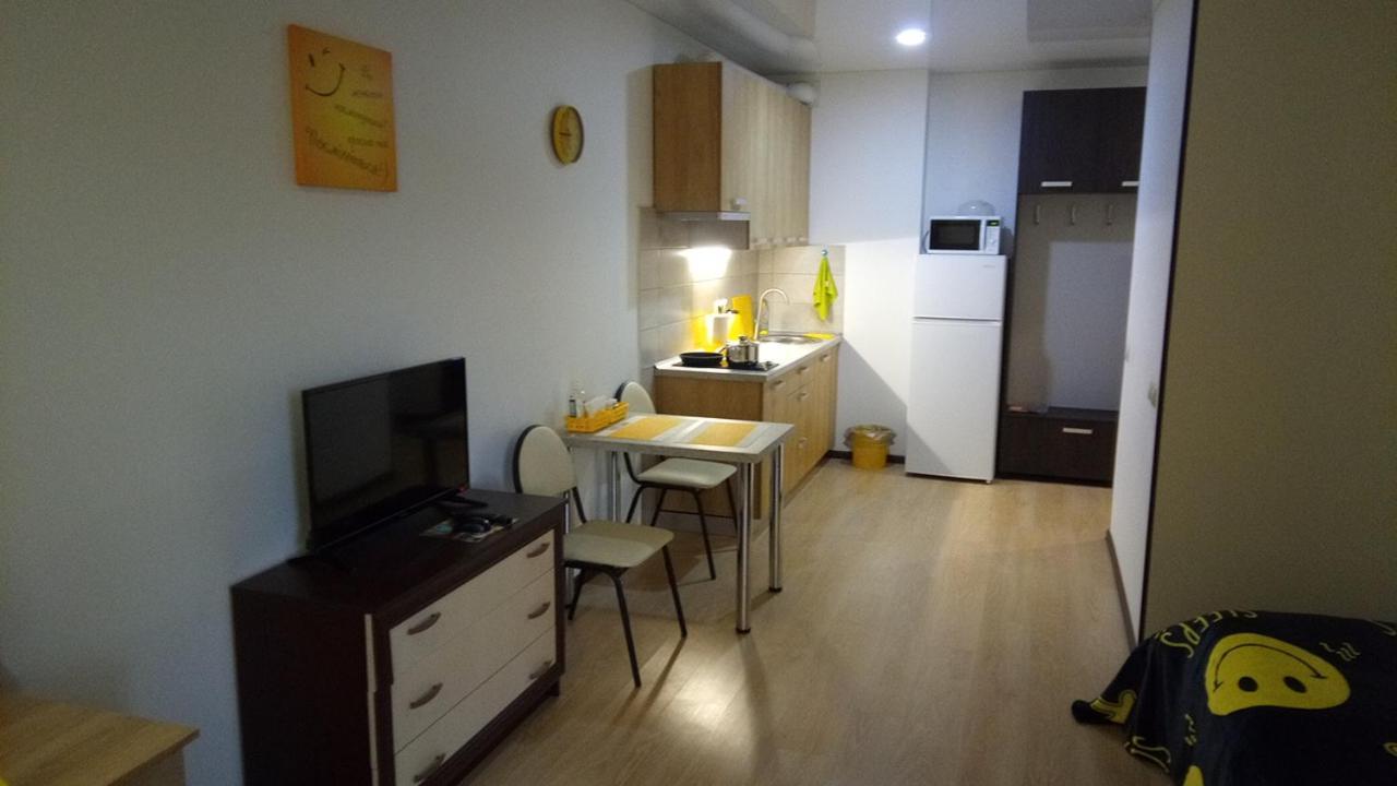 Positive Smile Studio Apartment In The Colorful Comfort Town Residental Complex. Kt-06. Kyiv Exterior foto