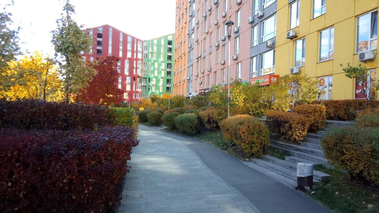 Positive Smile Studio Apartment In The Colorful Comfort Town Residental Complex. Kt-06. Kyiv Exterior foto