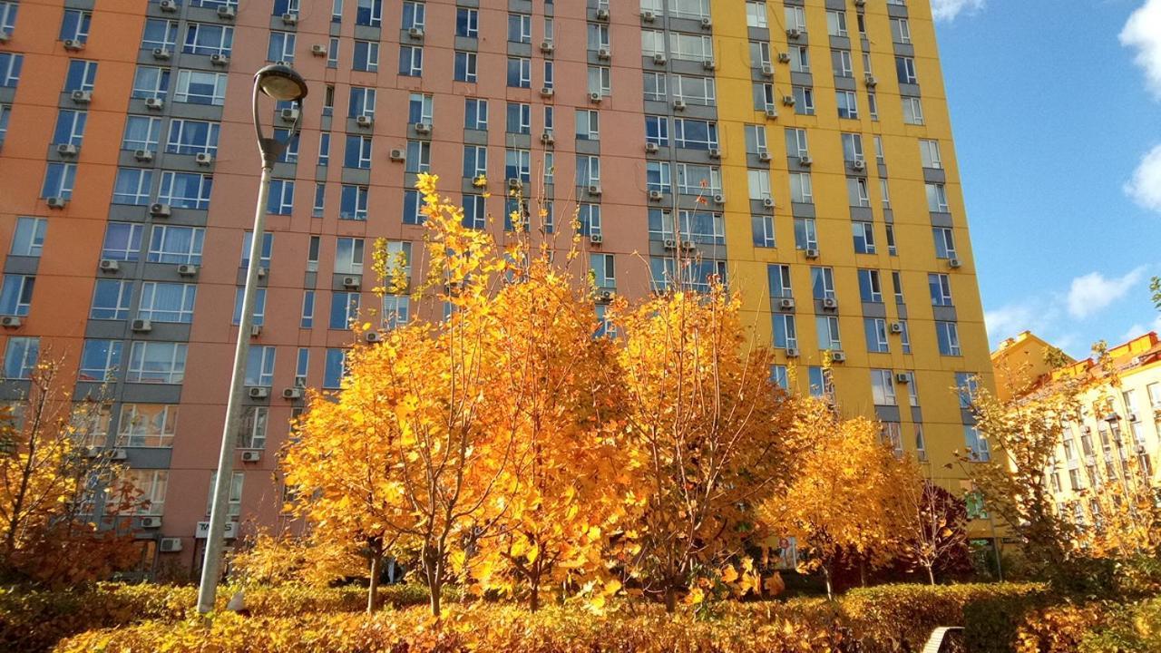 Positive Smile Studio Apartment In The Colorful Comfort Town Residental Complex. Kt-06. Kyiv Exterior foto
