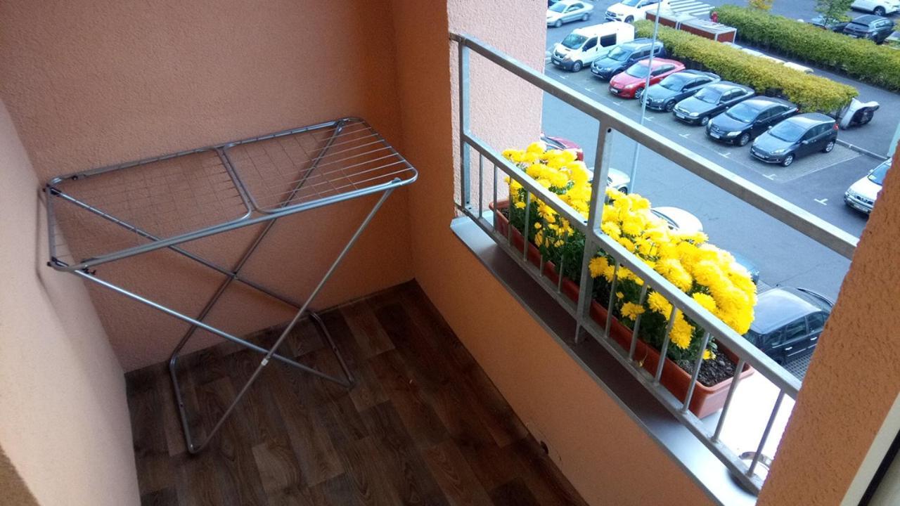 Positive Smile Studio Apartment In The Colorful Comfort Town Residental Complex. Kt-06. Kyiv Exterior foto